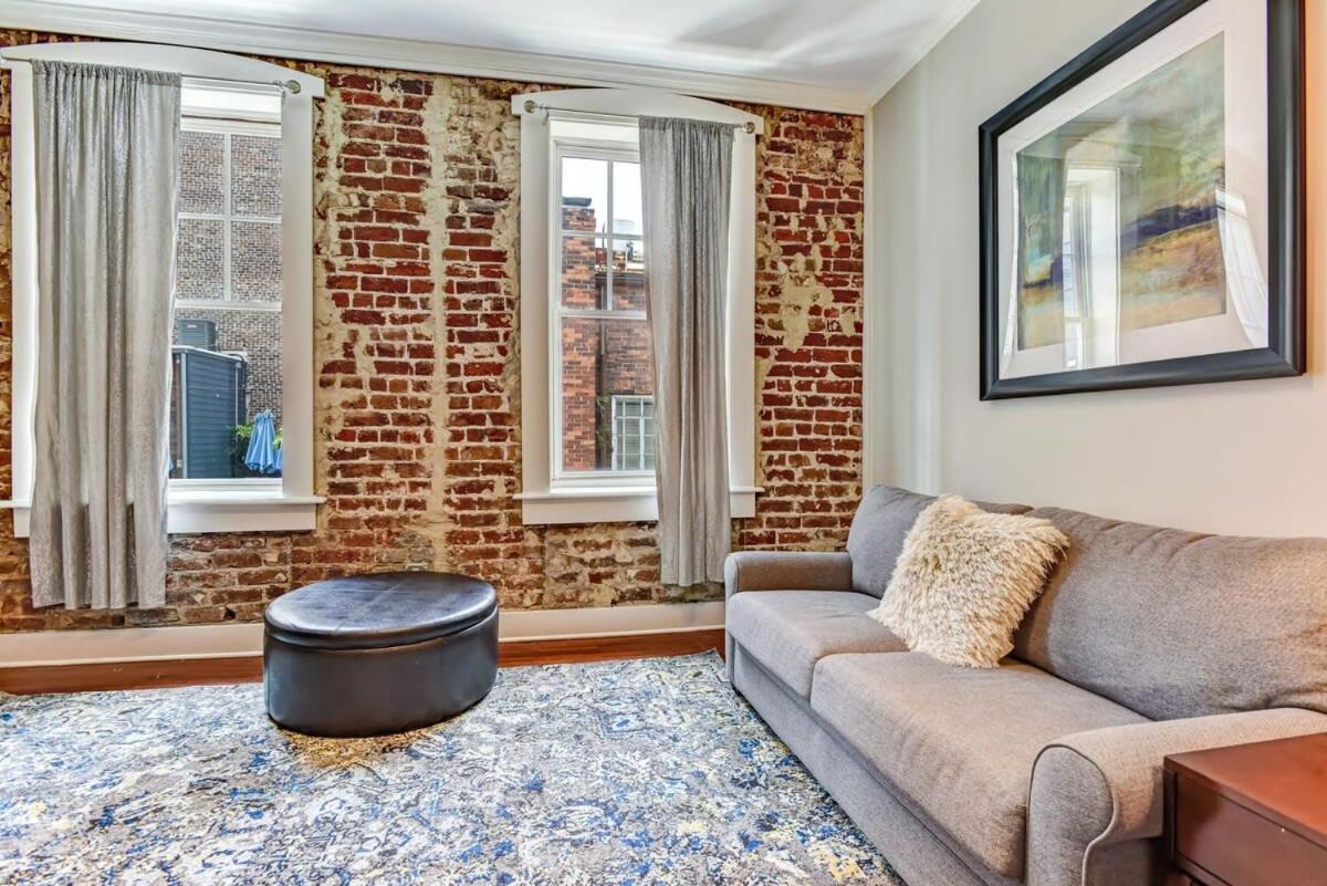 E Bay St Loft By City Market And River Street Savannah Exterior foto
